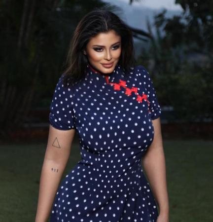 Xishmiya-Brown-–-Behind-The-Visuals-2